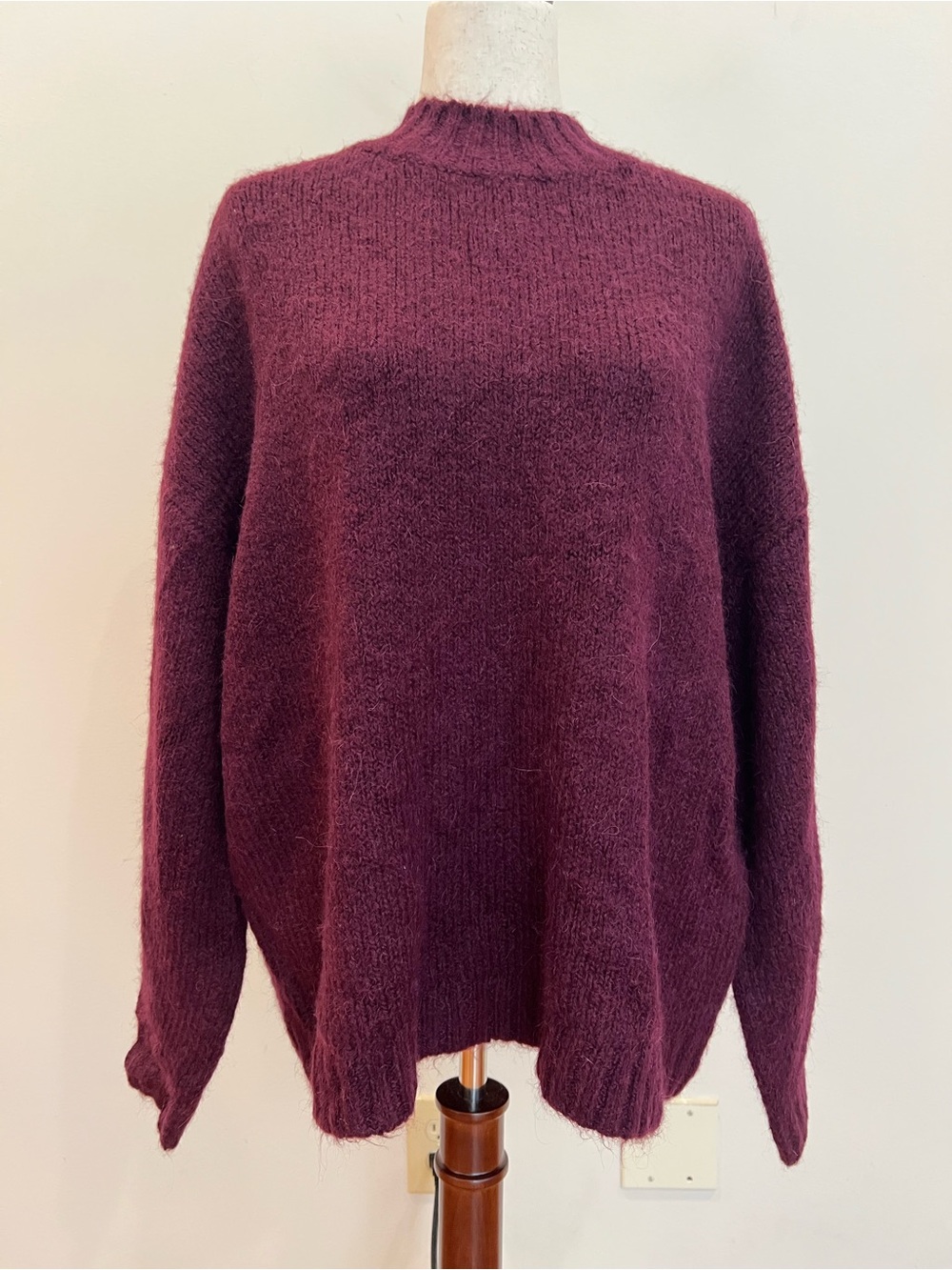 Pistola Sweater Womens Medium Burgundy Aubergine Alpaca Blend Fuzzy Mock Neck